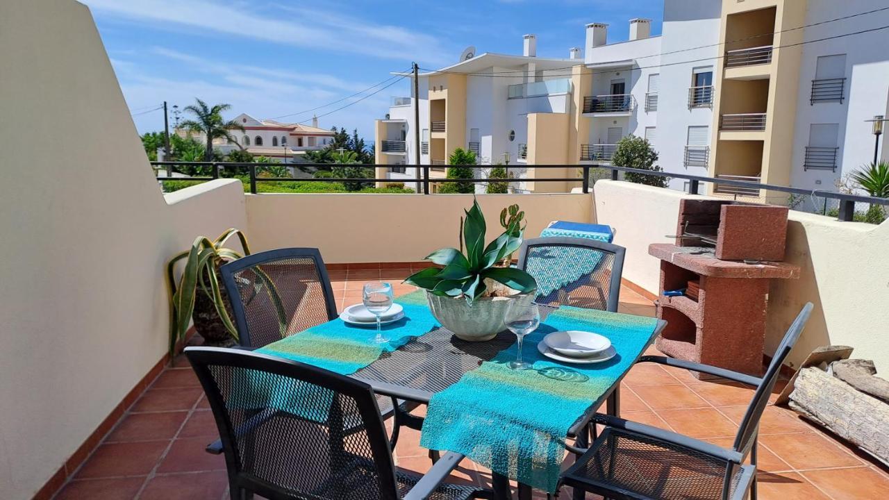 Albufeira Tradicional Beach Apartment ภายนอก รูปภาพ