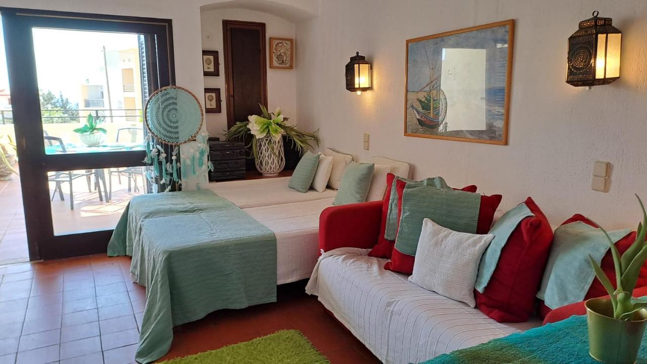 Albufeira Tradicional Beach Apartment ภายนอก รูปภาพ